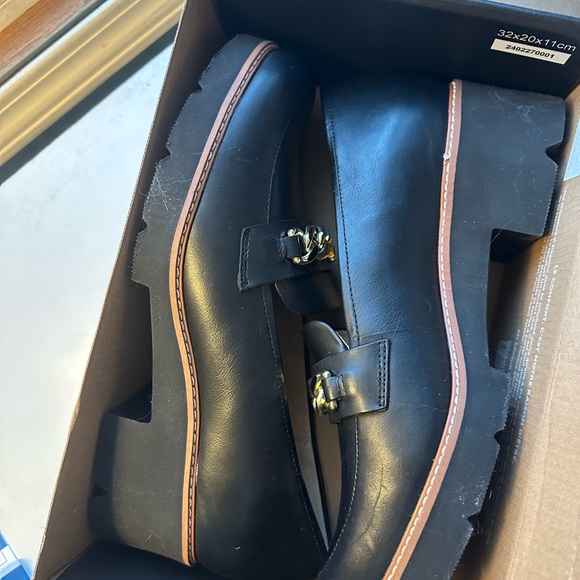 Naturalizer Elegant Black Leather Loafers size 12 wide - Picture 11 of 12